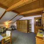 Bauer Apartment *